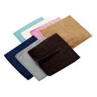 000000000355.jpg?w=MjAw&t=